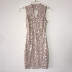 BCX Sleeveless cream dress